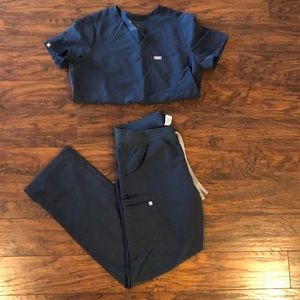 Figs scrubs: Dark Harbor